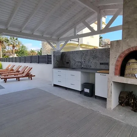 Melos 빌라 달리안